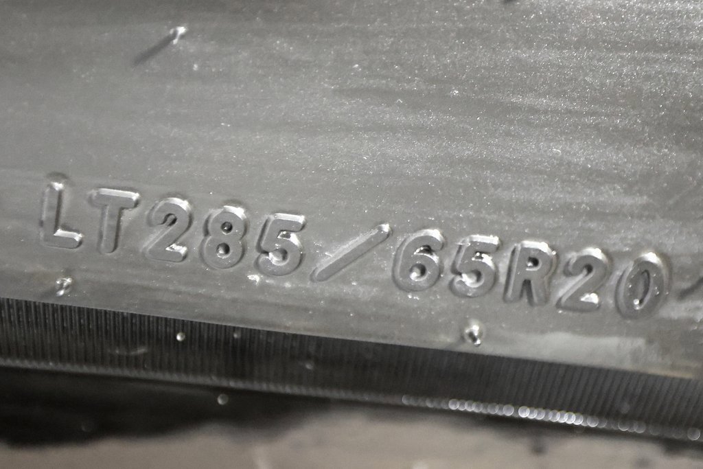 Used 2024 Tesla Cybertruck AWD Crew Cab image 49