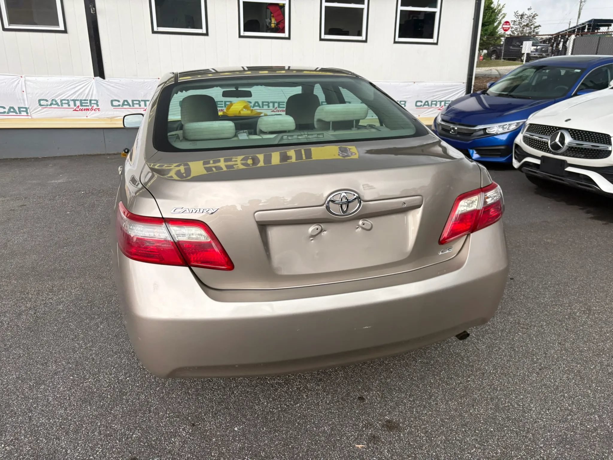 Used 2009 Toyota Camry LE FWD image 6