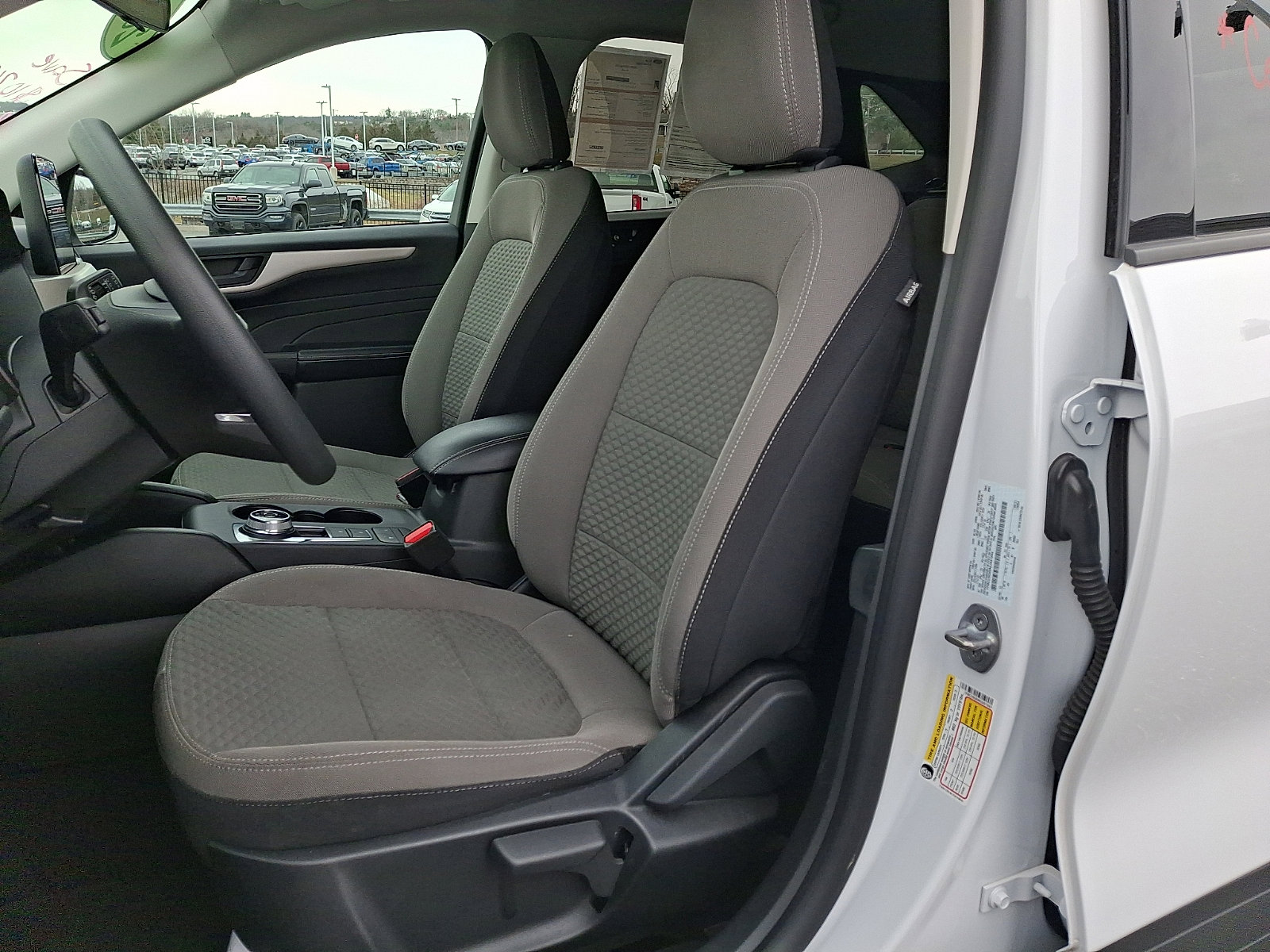 Certified 2022 Ford Escape SE AWD/4WD image 11