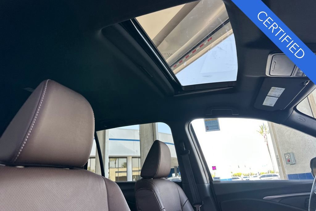 Certified 2025 Honda Passport EX-L image 19