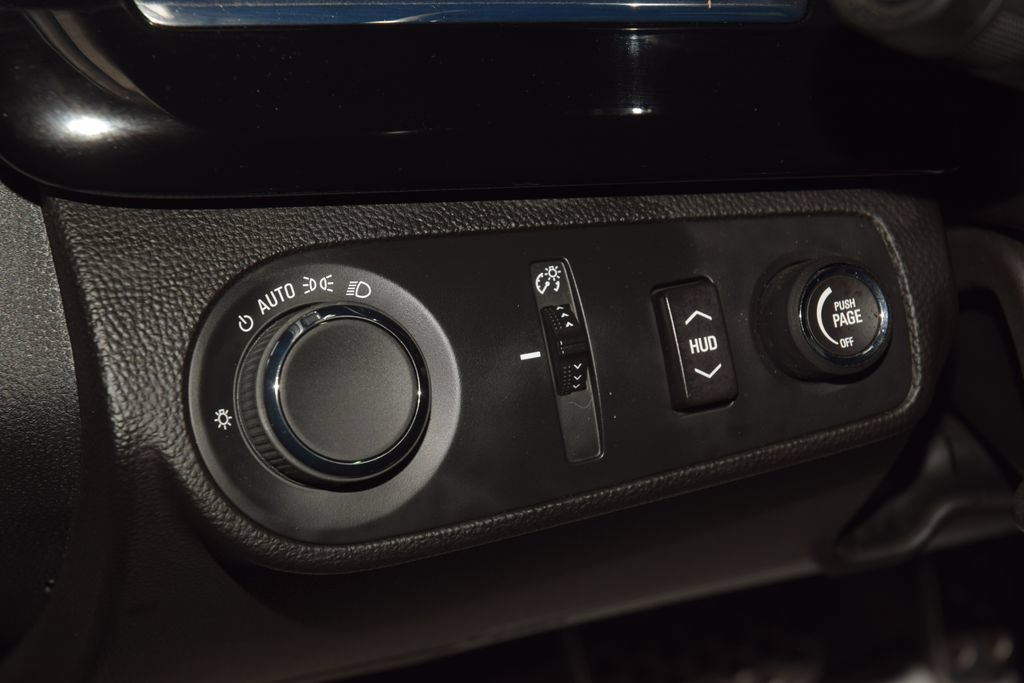 Used 2017 Chevrolet SS RWD image 37