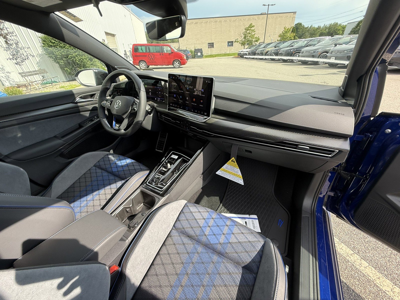 New 2025 Volkswagen Golf R Black Edition image 24