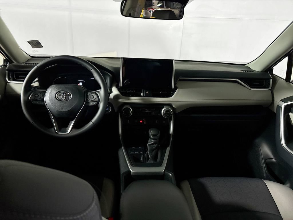 Used 2025 Toyota RAV4 XLE w/ Convenience Package image 12