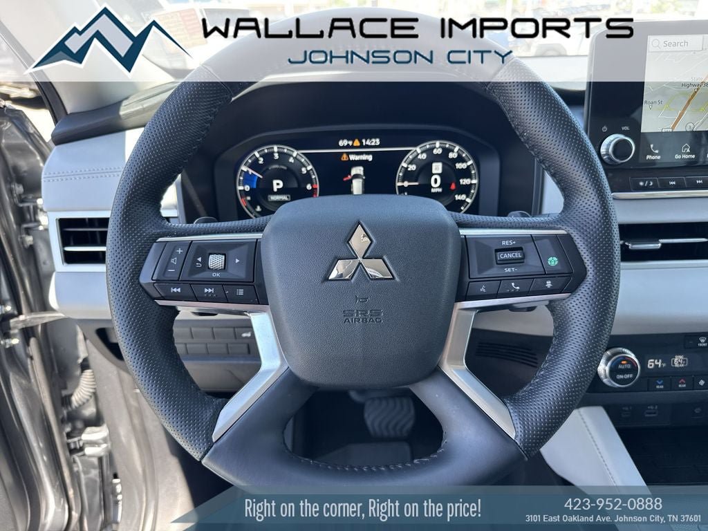 Used 2024 Mitsubishi Outlander SEL AWD/4WD image 29