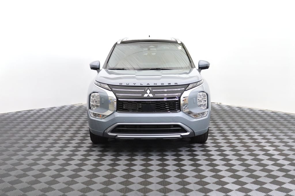 Used 2026 Mitsubishi Outlander SEL AWD/4WD image 2