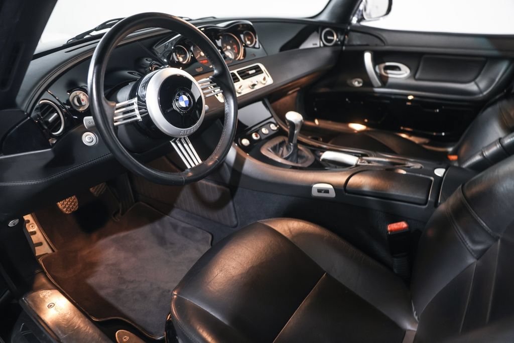 Used 2002 BMW Z8 RWD image 19