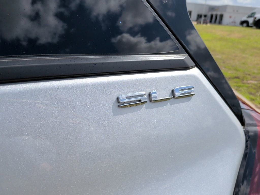 Used 2022 GMC Terrain SLE w/ Driver Convenience Package image 43