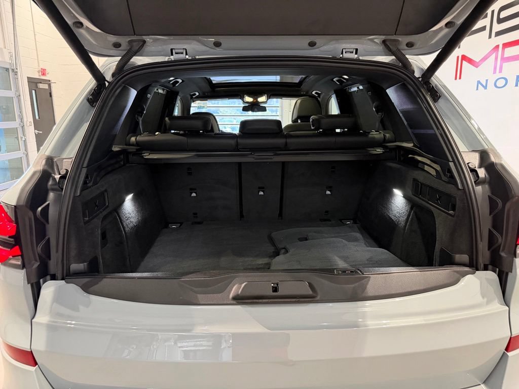 Used 2024 BMW X5 M60i AWD/4WD image 61