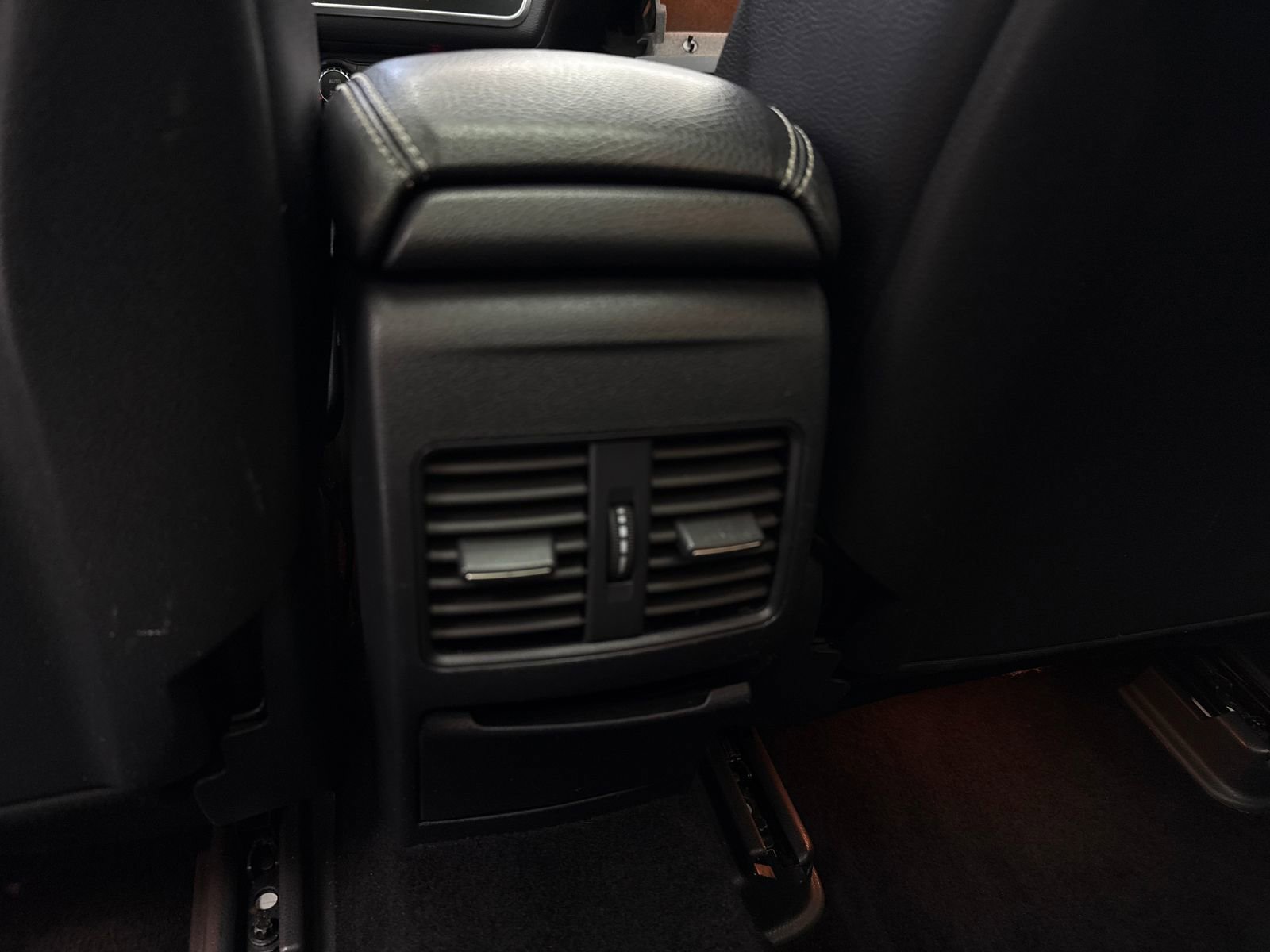 Used 2017 Mercedes-Benz GLA 250 image 37