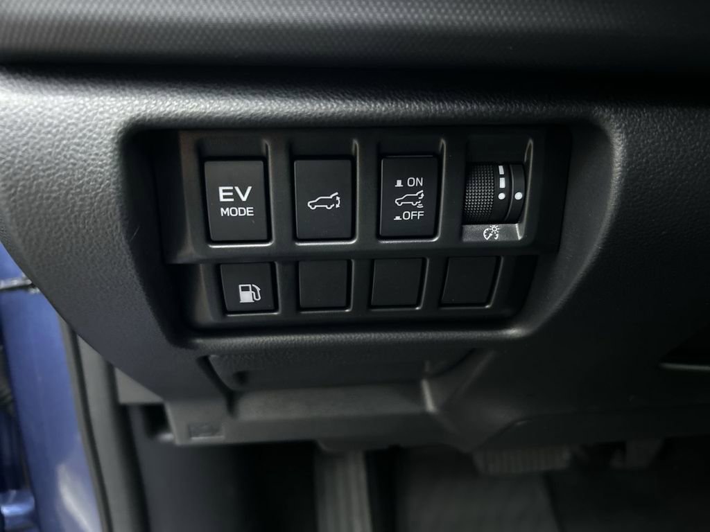 Certified 2025 Subaru Forester Touring w/ Touring Package image 17