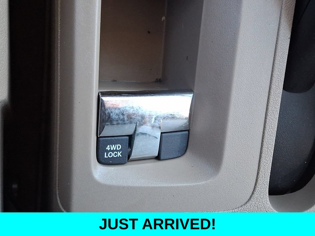 Used 2014 Jeep Patriot Limited w/ Sun/Sound Group AWD/4WD image 24
