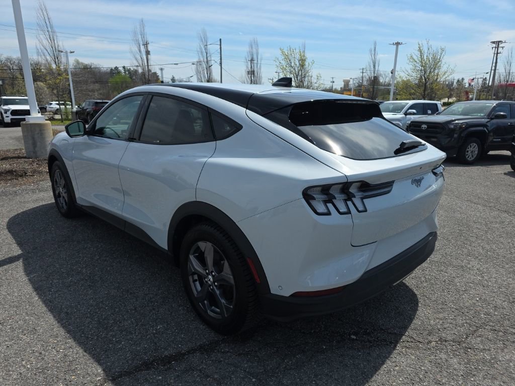 Used 2023 Ford Mustang Mach-E Select image 4