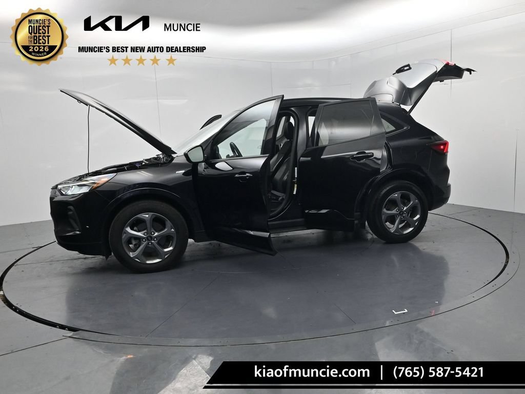 Used 2023 Ford Escape ST-Line w/ Tech Pack #1 AWD/4WD image 60