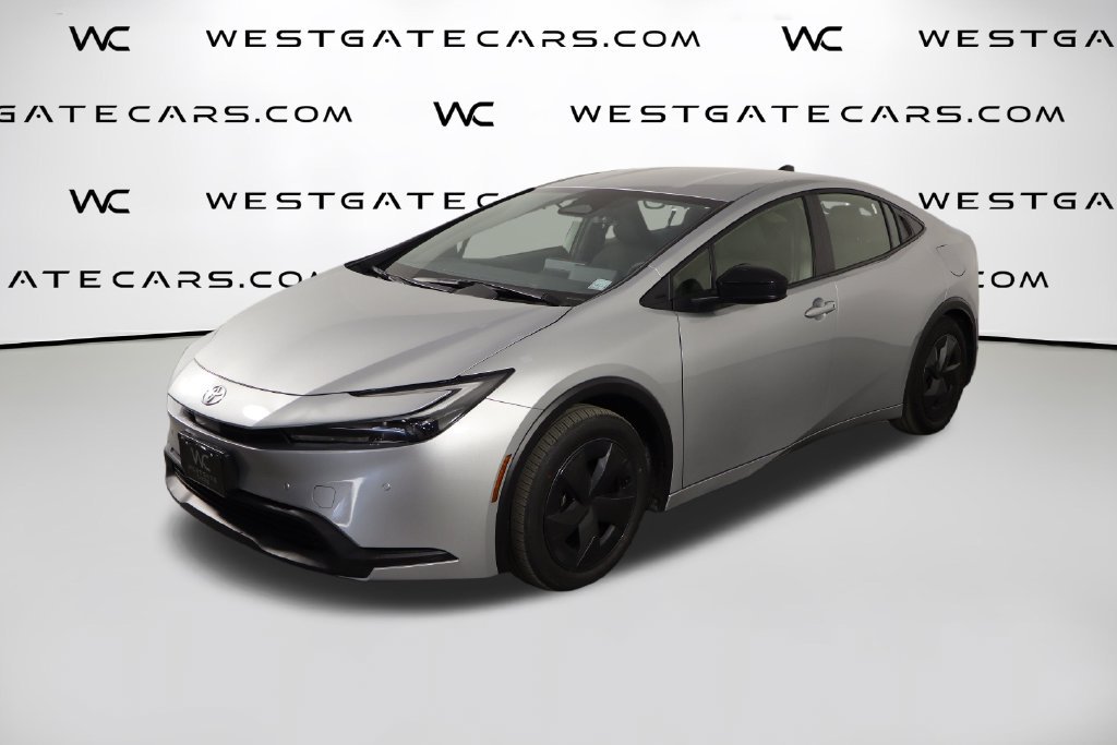 Used 2026 Toyota Prius LE FWD 360° Tour