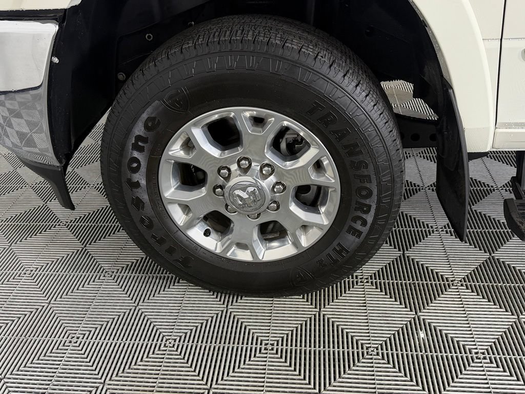 Used 2022 RAM 2500 Laramie AWD/4WD image 12