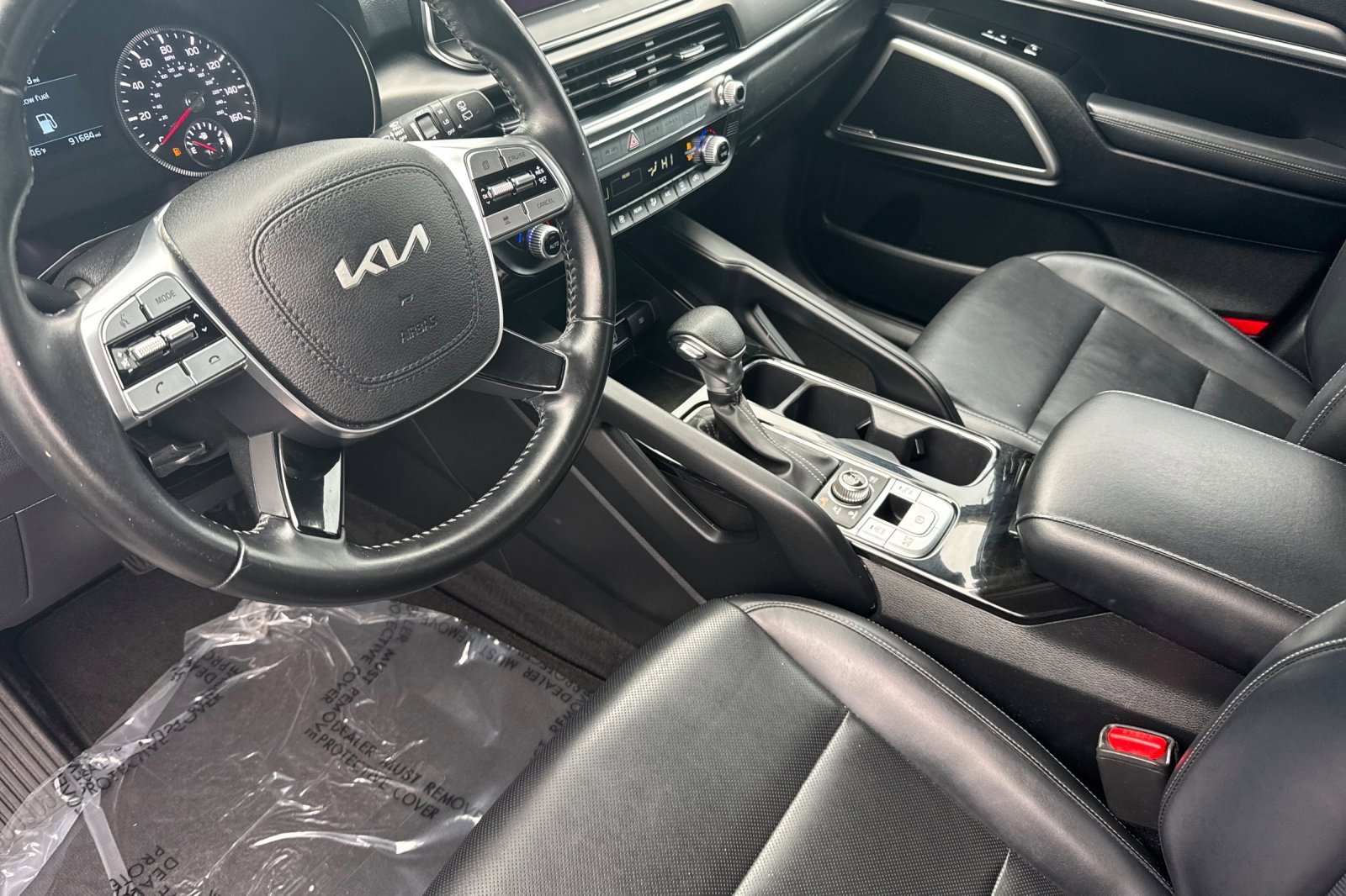 Used 2022 Kia Telluride LX image 9