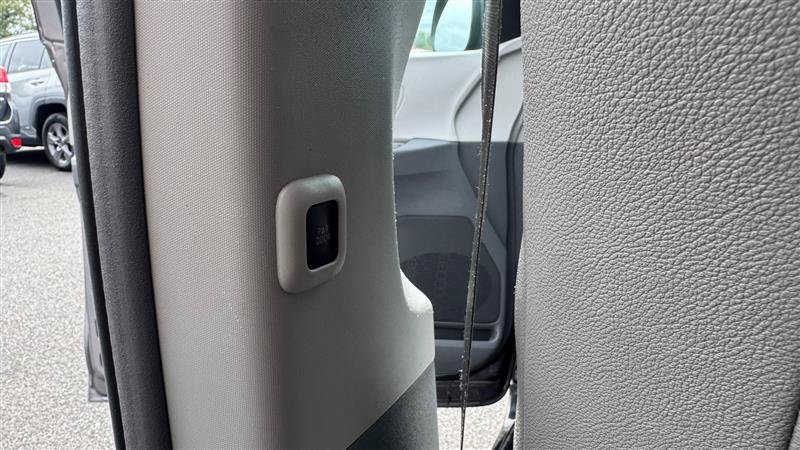 Used 2017 Toyota Sienna XLE w/ XLE Navigation Package FWD image 40