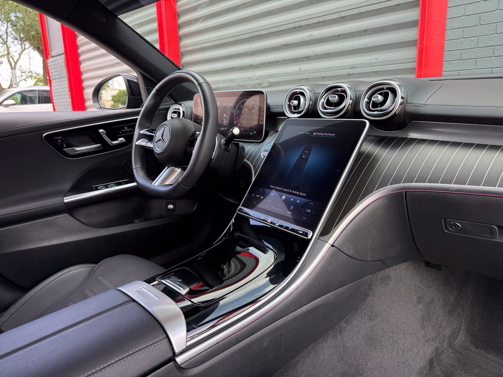 Used 2023 Mercedes-Benz C 300 Sedan image 17
