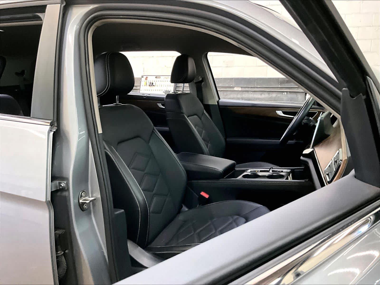 Used 2024 Volkswagen Atlas SE AWD/4WD image 10
