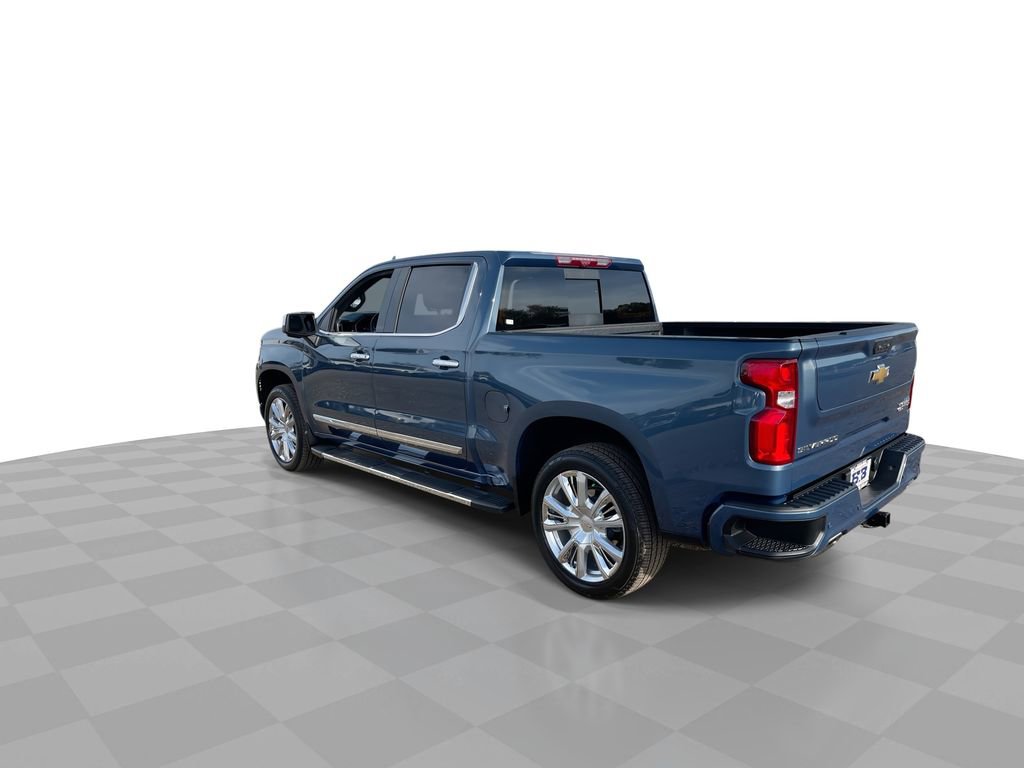 Used 2024 Chevrolet Silverado 1500 High Country w/ High Country Premium Package image 6