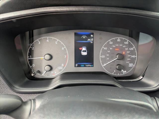 Used 2025 Toyota Corolla LE image 10
