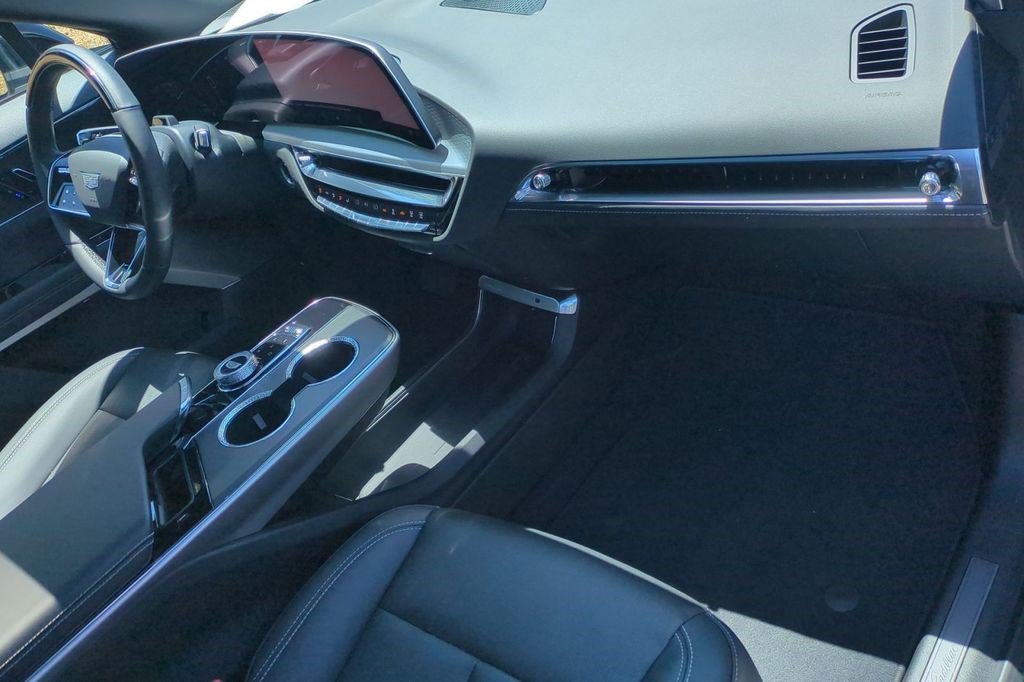 Certified 2024 Cadillac Lyriq Sport AWD/4WD image 23