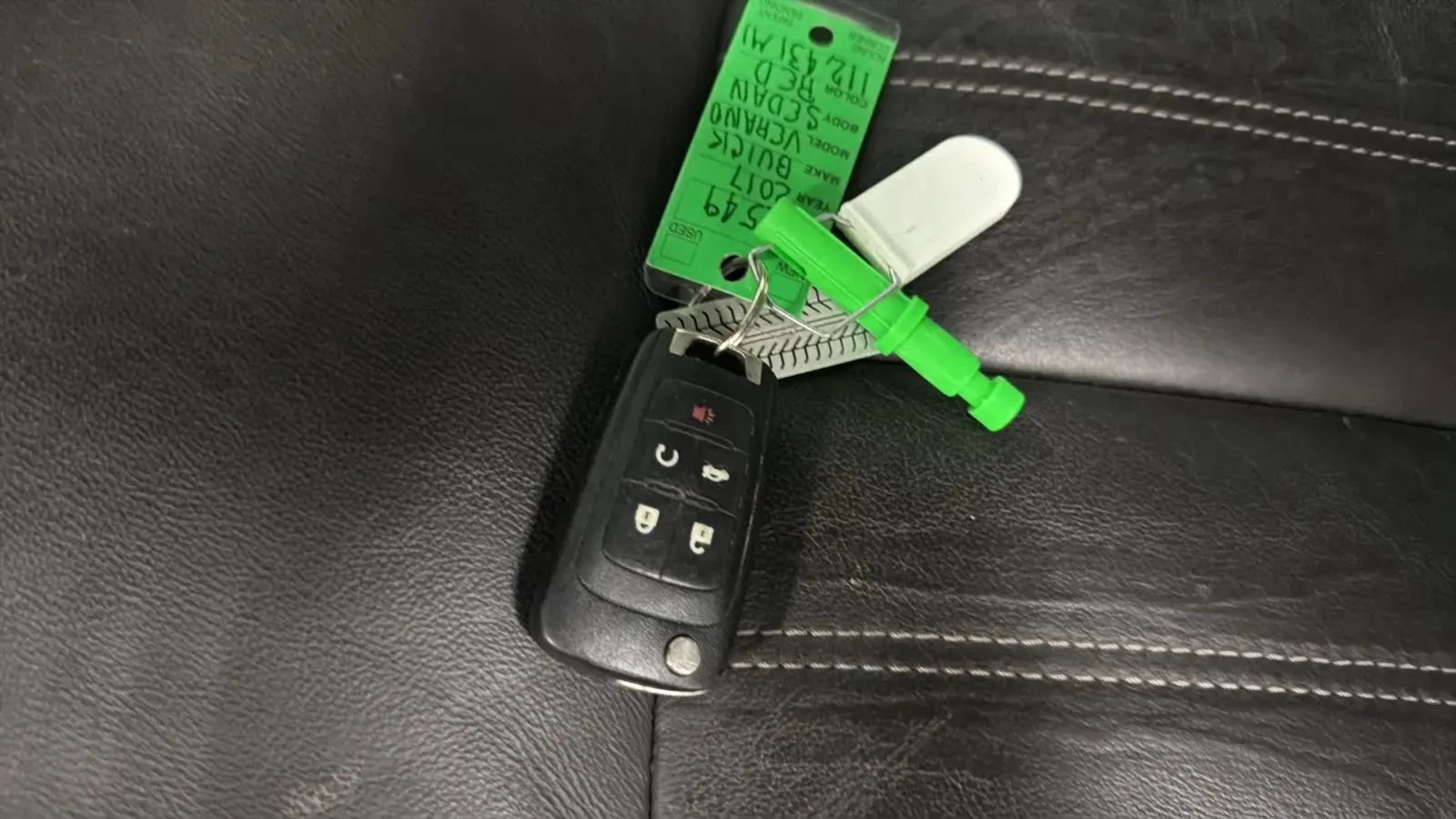 Used 2017 Buick Verano Leather FWD image 19