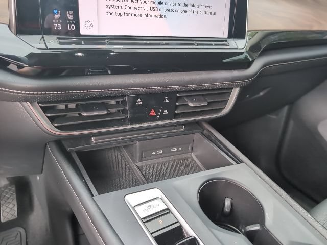 Used 2024 Volkswagen Atlas SE FWD image 18