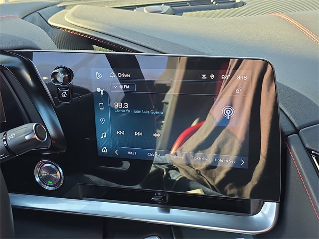 Used 2024 Chevrolet Corvette Stingray Coupe w/ 1LT image 17