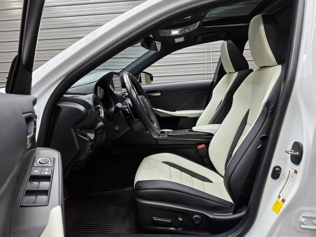 Used 2023 Lexus IS 350 F Sport w/ Memory Package RWD image 14
