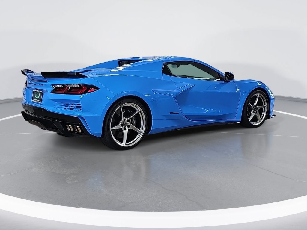 Certified 2024 Chevrolet Corvette E-Ray AWD/4WD image 3