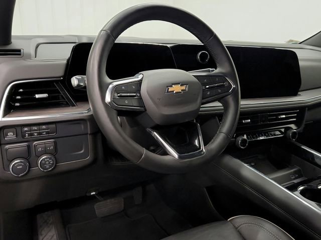 Used 2025 Chevrolet Tahoe Premier image 17