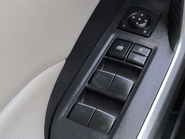 Certified 2025 Toyota RAV4 XLE AWD/4WD image 22