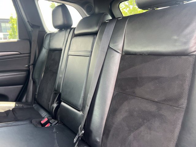 Used 2017 Jeep Grand Cherokee Altitude AWD/4WD image 29