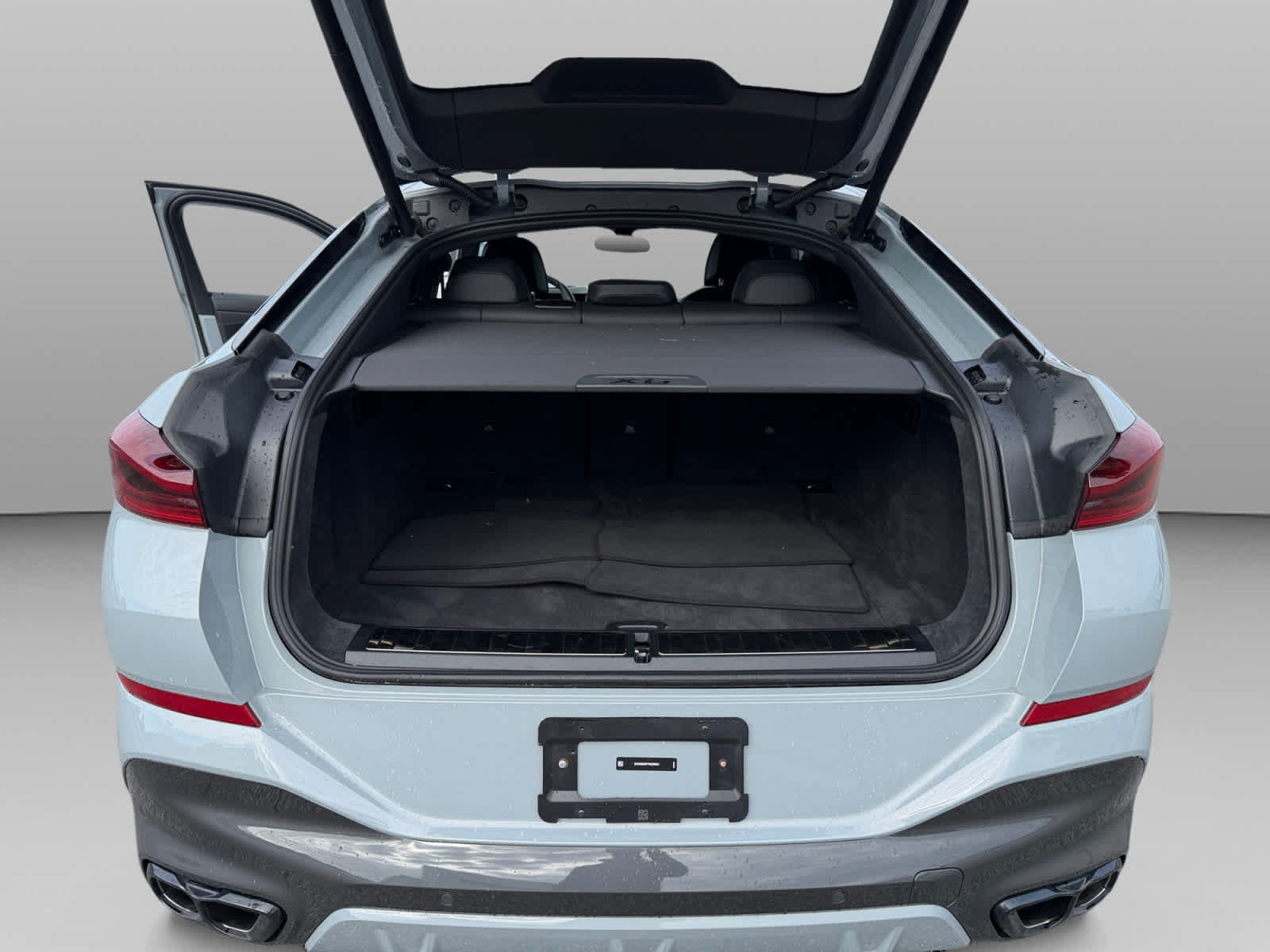 Used 2026 BMW X6 M60i w/ Executive Package AWD/4WD image 18