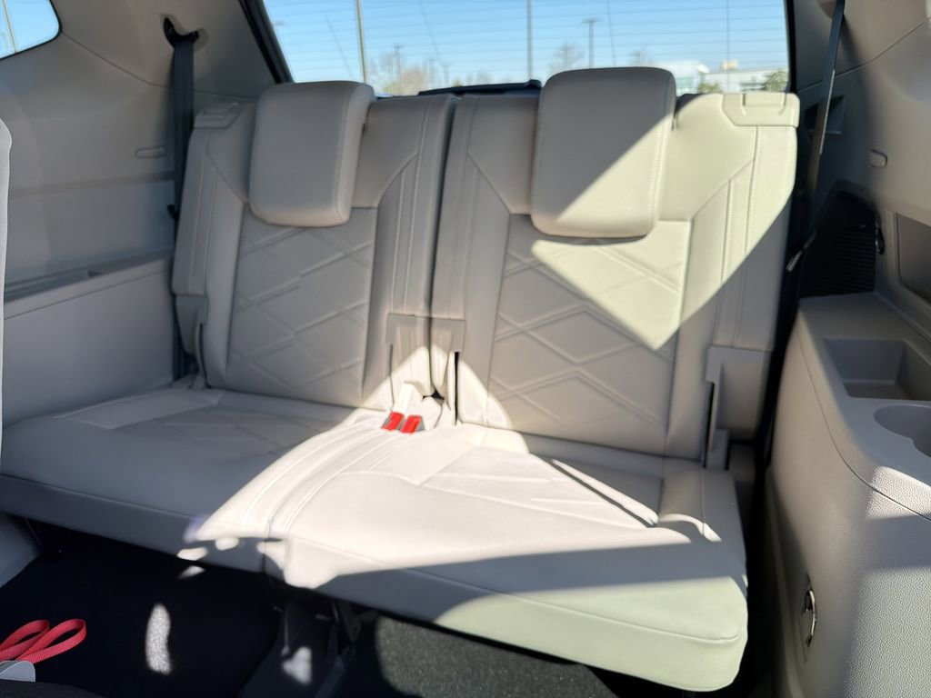 New 2026 Volkswagen Atlas SE image 15