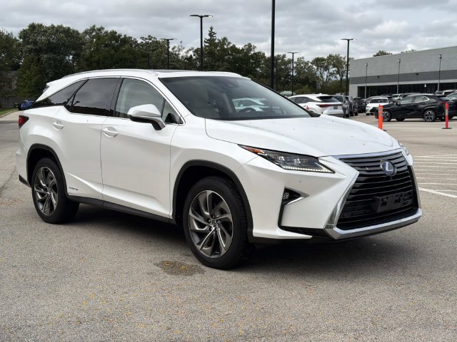 Used 2018 Lexus RX 450hL Luxury w/ Accessory Package AWD/4WD image 3