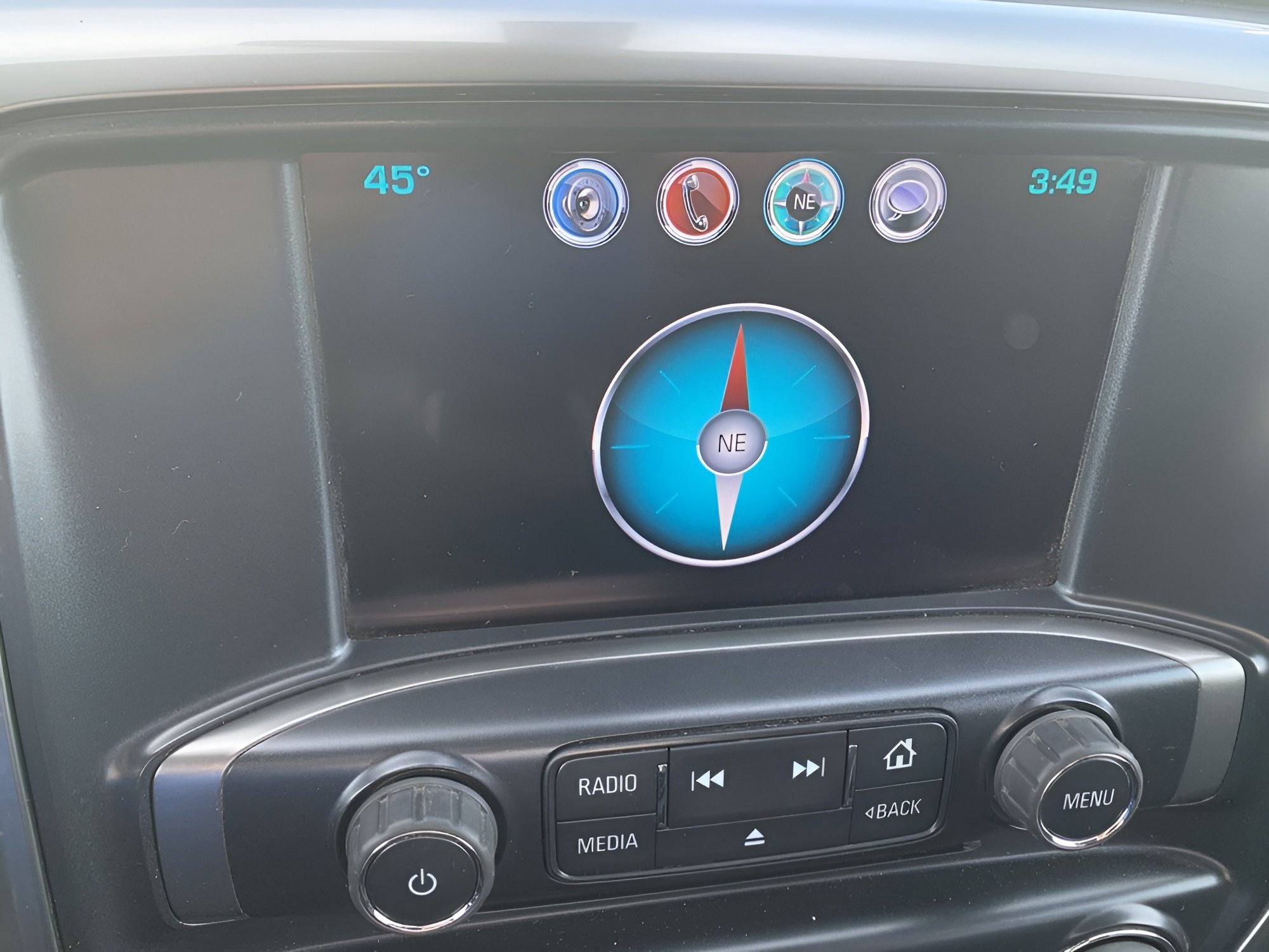 Used 2017 Chevrolet Silverado 1500 LT w/ Midnight Edition image 18