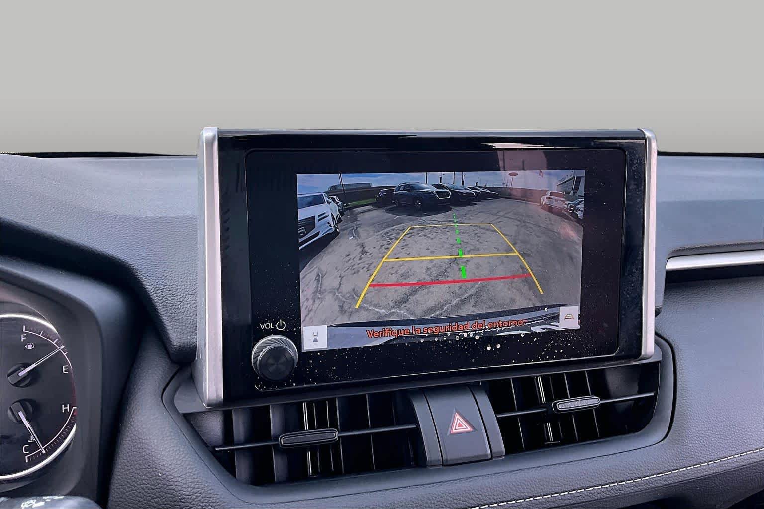 Used 2024 Toyota RAV4 XLE FWD image 26