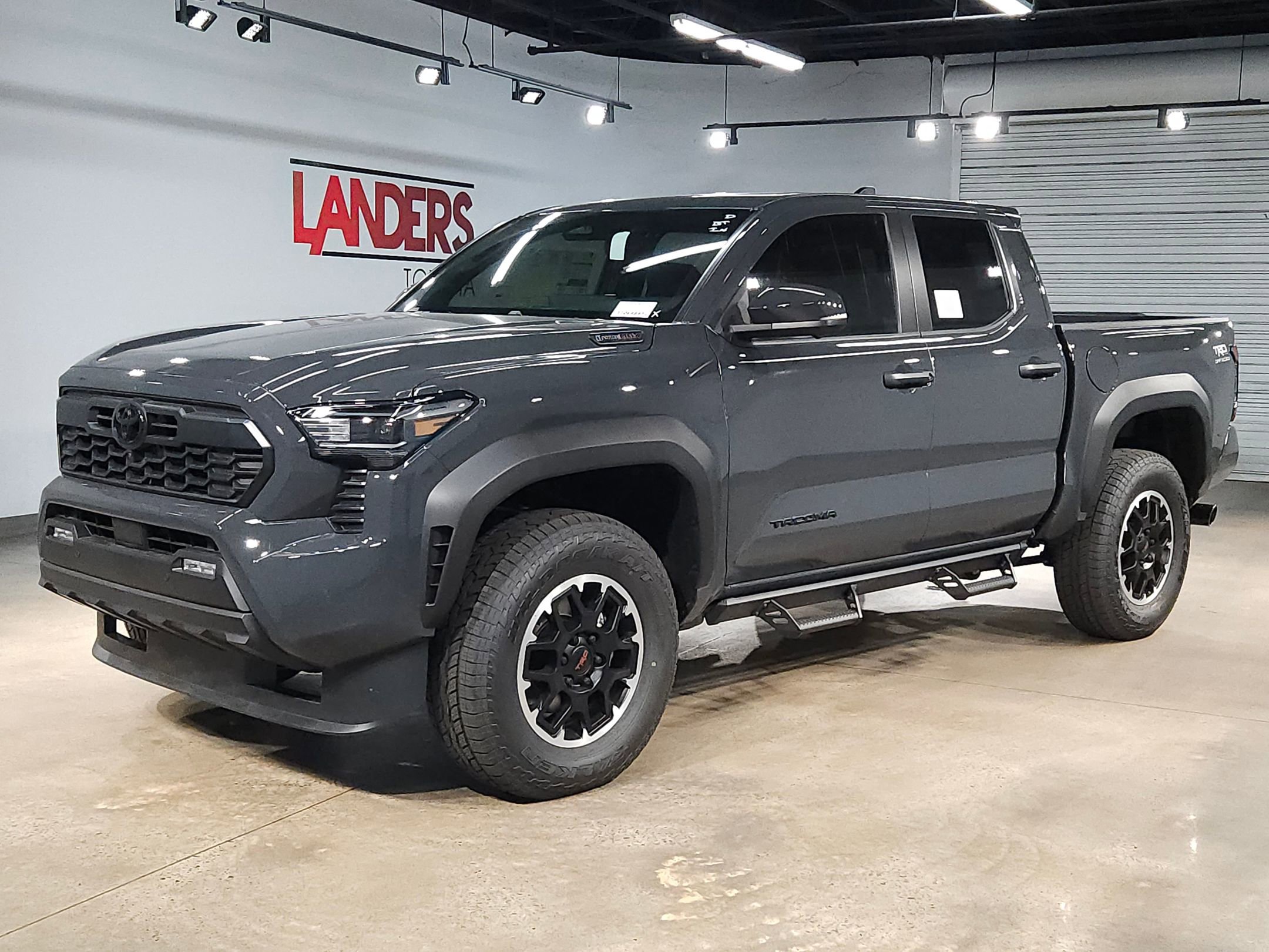 New 2026 Toyota Tacoma TRD Off-Road AWD/4WD image 3