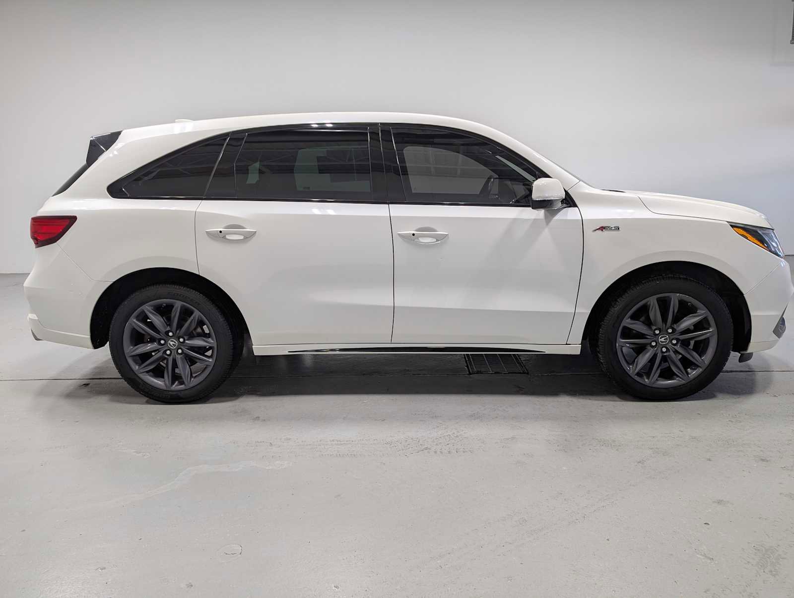 Used 2019 Acura MDX A-Spec image 7