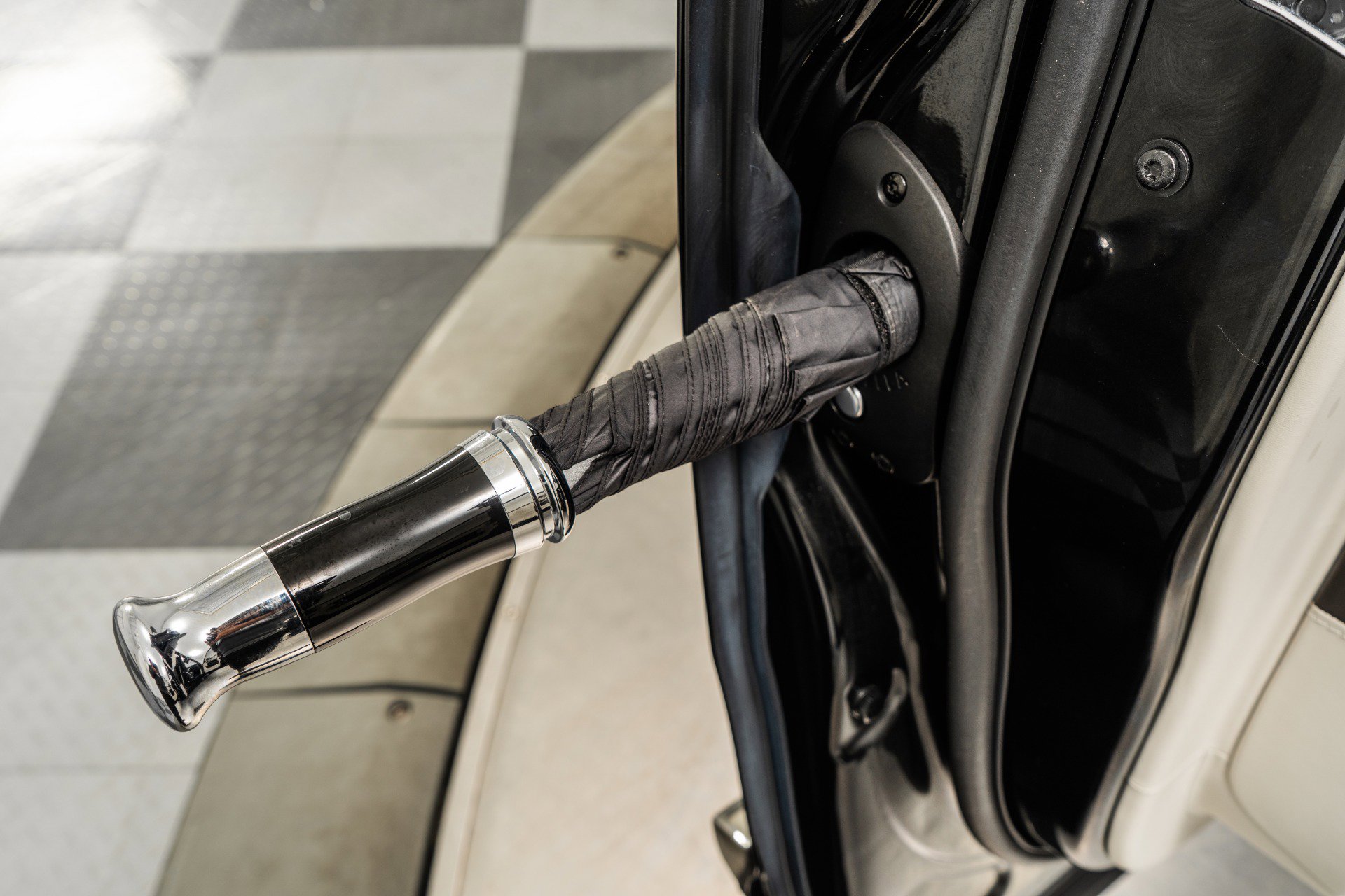 Used 2022 Rolls-Royce Cullinan image 35