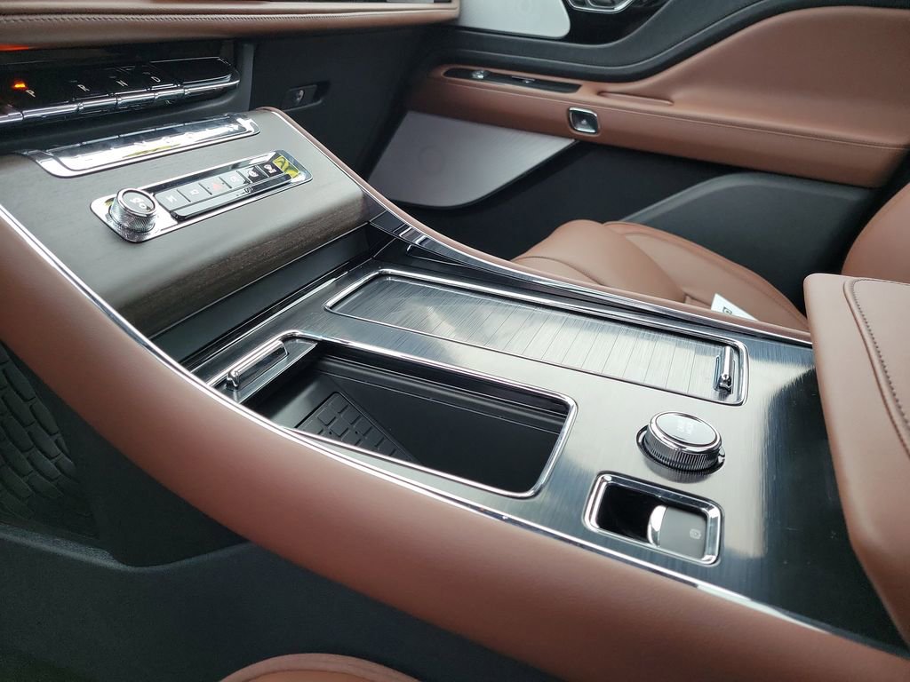 New 2026 Lincoln Aviator Reserve image 29