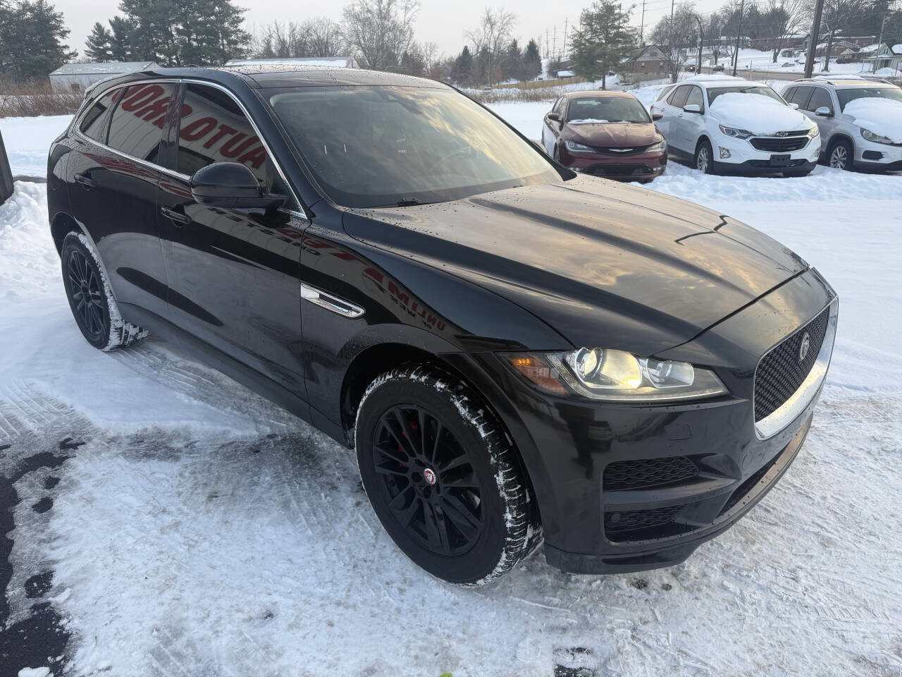 Used 2020 Jaguar F-PACE Prestige image 5