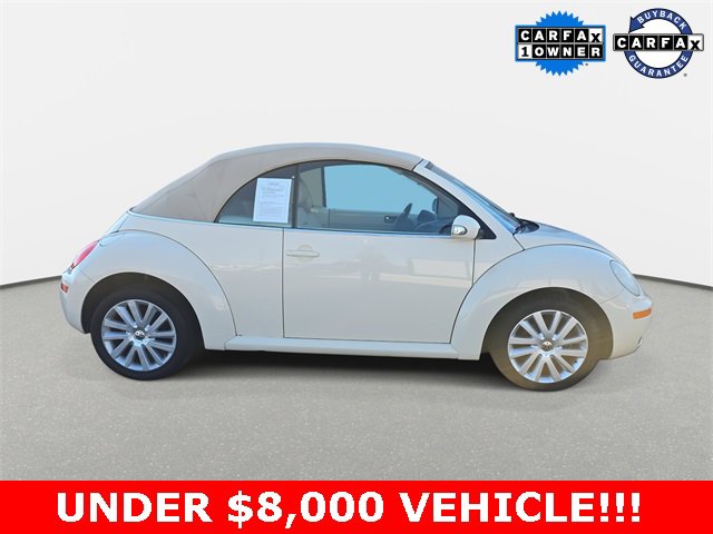Used 2008 Volkswagen Beetle SE image 4