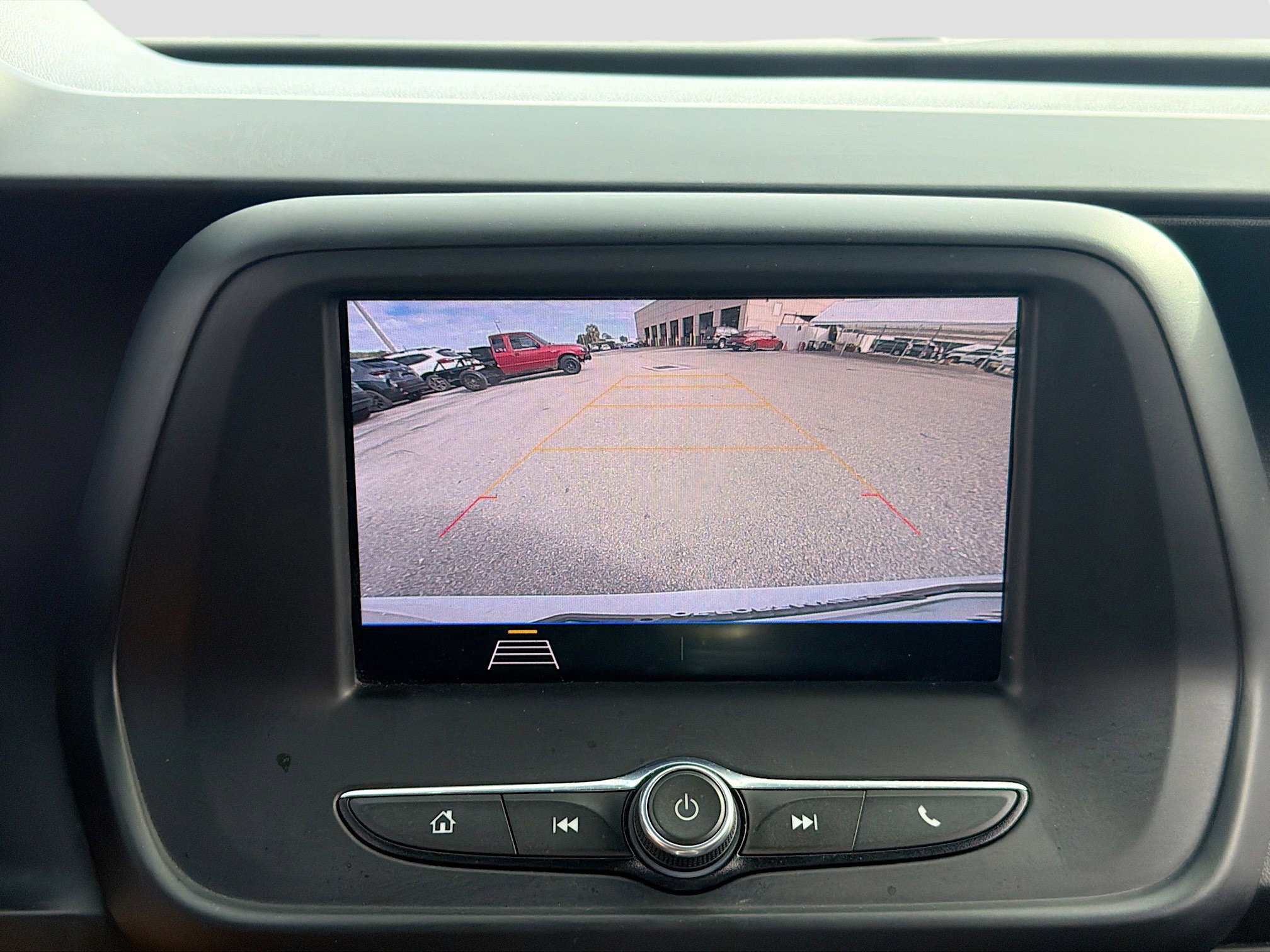 Used 2020 Chevrolet Camaro LT image 27