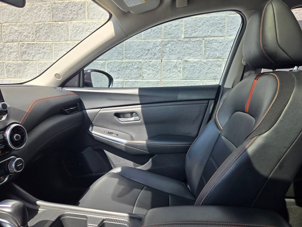 Used 2023 Nissan Sentra SR w/ SR Premium Package FWD image 29