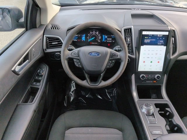 Used 2024 Ford Edge SE AWD/4WD image 16