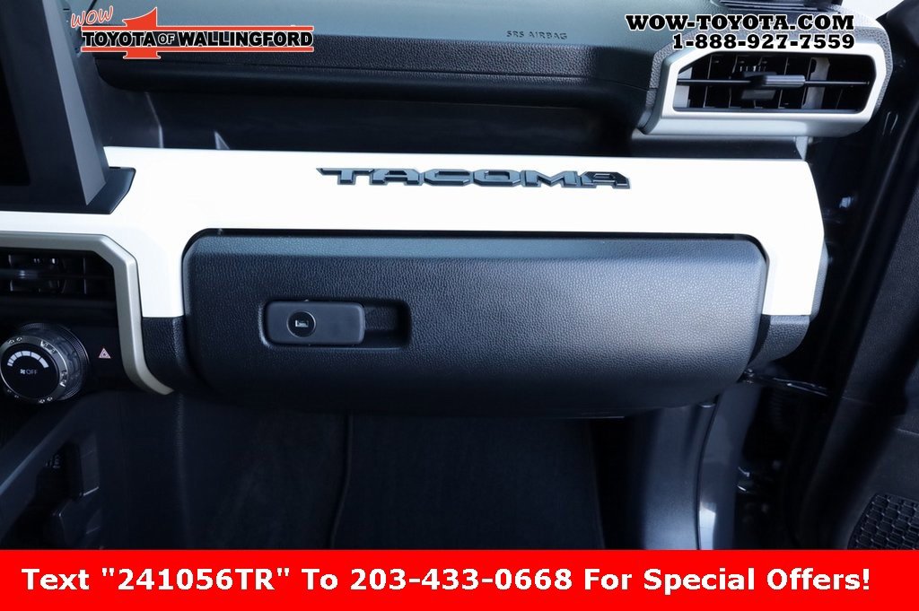 Used 2024 Toyota Tacoma TRD Sport image 41