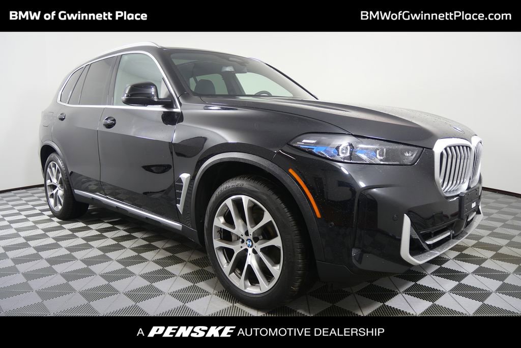 Certified 2025 BMW X5 xDrive40i w/ Premium Package image 1